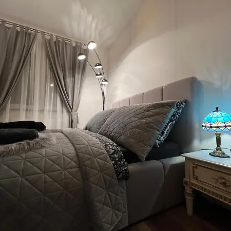 Firesalamander Apartament Z Prywatna Sauna - Wyjatkowy I Romantyczny, Idealny Na Specjalne Okazje Ustrzyki Dolne Exterior photo